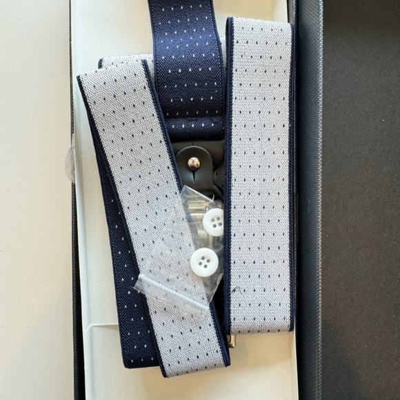 Black Elastic Suspenders with Leather trim and metal Clips - Picture 3 of 3